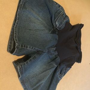 Maternity shorts
